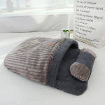 Lemmikloomade magamiskott sametise sooja kassiteki, koerakatte, kassipoja tekiga, auguga lapsele, eemaldatava padjaga, poolsuletud pessa talveks : 65 * 50cm gray