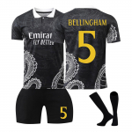 2324Home Jerseys Spordimeeskonna vormiriietuse komplekt Jalgpalli treeningkost&uuml;&uuml;mi komplekt 24