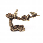 Puhas vask ploomipuu &Otilde;nnelik harakas lind K&auml;&auml;busehted Antiik messingist k&auml;gu kujuke teelaua kaunistused lauakaunistused k&auml;sit&ouml;&ouml;