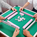 24mm Kaasaskantav V&auml;ikesem&otilde;&otilde;tmeline Mahjongi Kombinatsioonikomplekt 144*Mahjongi k&auml;ekott 1 laudlina 2 t&auml;ringut Peo meelelahutus lauam&auml;ngu m&auml;nguasjad roosa