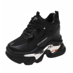 M&uuml;&uuml;a nagu kuumad koogid hingavad paksu platvormiga naiste spordijalatsid, libisemiskindlad paksu tallaga tossud kiiluga varjatud kontsaga naiste tossud 39 must