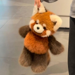 Armas m&auml;gismaa k&auml;hrikust pl&uuml;&uuml;sloom - Kallistatav jooksva punase panda t&auml;istopitud loom, valmistatud esmaklassilisest pehmest kangast, rahustav kaaslane 55cm punane