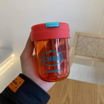 Tere Creative Ins Wind Ton Ton Cup Straw Cute Mini Compact Unisex Plastic Water Cup Kaasaskantav punane