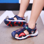 Poiste sandaalid Laste sandaalid Kinnise varbaga sandaalid v&auml;ikestele ja suurtele spordilastele m&otilde;eldud suvejalatsid 29