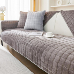 Pehmed diivanikatted Diivanipadi universaalne libisemiskindel Four Seasons Talvine diivanipadja kate 70x210cm tumehall v&auml;rv