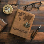 Nahast p&auml;evik lukulukuga Vanade lehtede p&auml;evik kontoris isiklikuks kasutamiseks