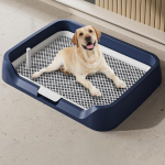 Koerte potipadi sisealus hoidke k&auml;pad ja p&otilde;randad puhtad. V&otilde;red lemmikloomade treeningtualett v&auml;ikestele roheline