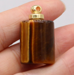 1 tk v&auml;ikesed naturaalsest kivist parf&uuml;&uuml;mipudeli ripatsid, tiigrisilma kivist ripatsv&otilde;lusid ehetele, meisterdades kaelakee tarvikuid, k&auml;sit&ouml;&ouml;kingitusi 1Pc/18x22mm