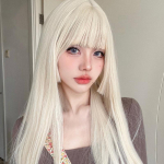 26-tollised blondid plaatinakuldsed s&uuml;nteetilised parukad Bang Longiga naturaalsete sirgete juustega naistele Hime Cut Cosplay kuumakindlad 26inches elevandiluuvalge