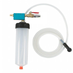 Uue auto mootorratta pidurivedeliku &otilde;livahetust&ouml;&ouml;riist h&uuml;drauliline siduri&otilde;li &otilde;hutuspump