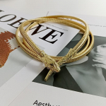 Saadaval Four Seasons Uus v&ouml;&ouml; naiste nahast mood Mitmek&uuml;lgne teksap&uuml;ksid v&ouml;&ouml;kaunistus seeliku, &uuml;likonna, kampsuni v&ouml;&ouml;kohaga 110cm kuld