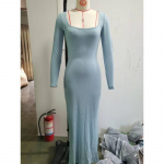 Pikad naister&otilde;ivad, must kootud puusa kandiline krae, pikkade varrukatega kleit naistele S roosa