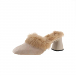 Moodsad kodused karvased karvasussid pl&uuml;&uuml;sist sussid kohevad pl&auml;tud luksuslikud k&otilde;rgekontsaga kingad naiste moodne king 2025 Zapato De Mujer disainer 35 beež