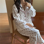 S&uuml;dametr&uuml;kk Kodu&uuml;likond Lahtine puuvillane vabaaja magamisriided pidžaamakomplekt p&uuml;ksid Harajuku koduriided Kawaii &uuml;herealine top M valge