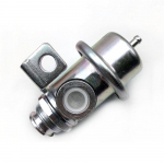 K&uuml;tuse sissepritse r&otilde;huregulaator Chevrolet Camaro Impala Pontiac Firebird jaoks