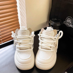 Moodsad naiste platvormsneakerid T&auml;hepaelad Skateboard Flat Disainerjalatsid V&auml;litingimustes Mugavad Jooksutennise Jooksu Sneakerid Naistele 35 khaki
