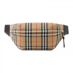 Burberry Vintage Klassikaline Ruuduline Pol&uuml;ester Crossbody Rinnakorral V&ouml;&ouml;kotid Keskmised Meeste kotid Beež 80104301 Basic Set (Bag+Dust Bag)
