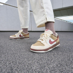 Nike Dunk Low Retro Khaki Team Red Pearl White (Naiste omad) 36.5