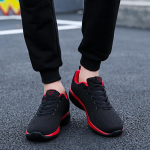 New Fashion meeste suures suuruses kingad Fly-koet tossud jooksujalatsid 35-47 36 punane