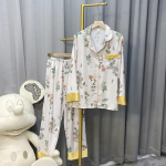 Ice Silk Peony Print pikkade varrukatega pidžaama&uuml;likond, mida saab kanda ka v&auml;ljas magamisriietes M mitmev&auml;rviline