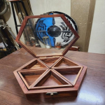Kaunis India Masala Wood Masala Box Kolmnurk 22,86 cm