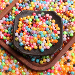 500g 4500tk 6mm akr&uuml;&uuml;l DIY ehted tarvikud Creative AB erksav&auml;rvilised mitmetahulised kuulhelmed umbes