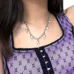 Gooti stiilis hammastega ripats-kaelakee Moodne rangluukett, ideaalne kaelakee naistele, kes hindavad elegantset ja kapriisset