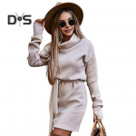 S&uuml;gistalvine naistekleit, pitsiline, k&otilde;rge v&ouml;&ouml;koht, k&otilde;rge kaelusega, pikkade varrukatega, &otilde;hukese kehaehitusega paks soe minikleit M lilla