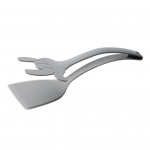 1/3 tk muna &uuml;mberp&ouml;&ouml;ramise k&uuml;hvel Pannkook, r&ouml;stitud leib, praetud spaatliklamber, 2-&uuml;hes k&ouml;&ouml;git&ouml;&ouml;riist must