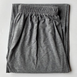 Meeste puuvillased pidžaamad &ndash; suured ruudulised elastse v&ouml;&ouml;kohaga p&uuml;ksid, mis tagavad mugavuse triibulise disainiga. Waist size 2 feet 1-3 feet 4