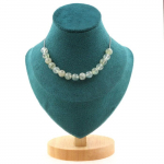 Pierres et Min&eacute;raux. Collier 15 perles Prehnite d'Afrique 8 mm Chaine en acier inoxydable Collier femmes, hommes. Taille personnali