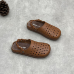 Uued &Uuml;he kinga Klapp-kattega Hingavad ja &Otilde;&otilde;nsad Naiste Kingad Crocs 35 kohv