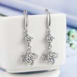 SACE GEMS Mikroinkrusteeritud tsirkoon k&otilde;rvar&otilde;ngad naiste p&ouml;&ouml;rlevad ristikk&otilde;rvar&otilde;ngad lihtne isikup&auml;ra k&otilde;rvakonks tuuleveski k&otilde;rvar&otilde;ngad k&otilde;rvar&otilde;ngad. valge