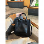 Ehtne Nahk Naiste K&auml;ekott Stiilne ja &Scaron;ikk Suure Mahutavusega &Uuml;he &Otilde;la Crossbody Kott Diana Kott must