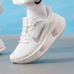 Nike Meeste mugavad vabaajajalatsid IF4997-011 US 8.5