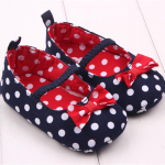 Beebit&uuml;druku vibujalatsid Beebi mudilane Printsess Dots Vasts&uuml;ndinu Pehme v&auml;ikelapse v&otilde;revoodi imiku v&auml;ike tald 11 punane