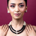 Klassikaline Estele topeltrea p&auml;rlikee komplekt roodiumiga kaetud naistele