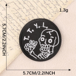 Tikkimism&auml;rk mustvalge ingliskeelse t&auml;he kleebisega r&otilde;ivaaksessuaaride m&auml;rgi allikas kolju tikkimisriide kleebis E1L-A-2-5