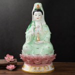 Rohelises r&uuml;&uuml;s Guanyini Bodhisattva Keraamiline Figuur - Guanyini Jumalanna Lootusel