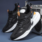 Meeste Kingad Tossud meeste vabaaja Meeste kingad tennised Luksuslikud kingad Treener Race Hingavad jalan&otilde;ud mood jooksujalatsid naistele 36