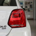 Volkswagen 14-18 Uus Polo Tagatulede korpus Piduritulede kate ja Udutule reflektor Roostevaba teras red