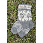 Villased sokid t&auml;hega