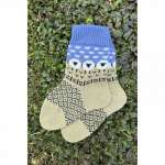 Villased sokid lammastega