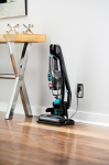 Bissell MultiReach Essential Bagless 0.45 L Black, Titanium