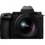 Panasonic Lumix DC-S5IIXK + S-R2060 20-60mm f3.5-5.6