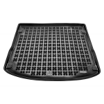 Kummist pagasiruumi matt Ford Focus Station Wagon 2011-2018a.