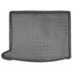 Plastikust pakiruumimatt MG HS I aastast 2020.