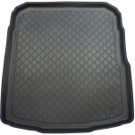 Pagasiruumi vaip Volkswagen Passat B8 Sedan alates 2014a. (alumine osa / versioon ebastandardse varurattaga)