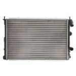 Radiaator, mootorijahutus THERMOTEC D7R032TT
