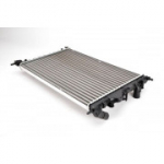 Radiaator, mootorijahutus THERMOTEC D7R028TT